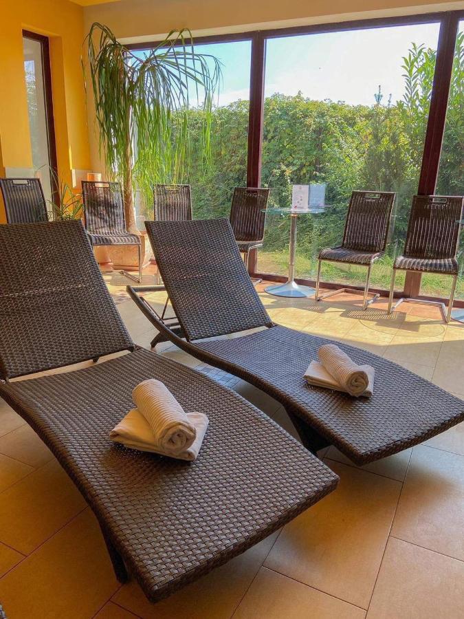 Apartmany, Penzion, Wellness U Zlate Rybky วิชคอฟ ภายนอก รูปภาพ